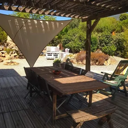 Dom wakacyjny Bergerie En Pierres Avec Jacuzzi En Corse 6 Personnes, 3 *
